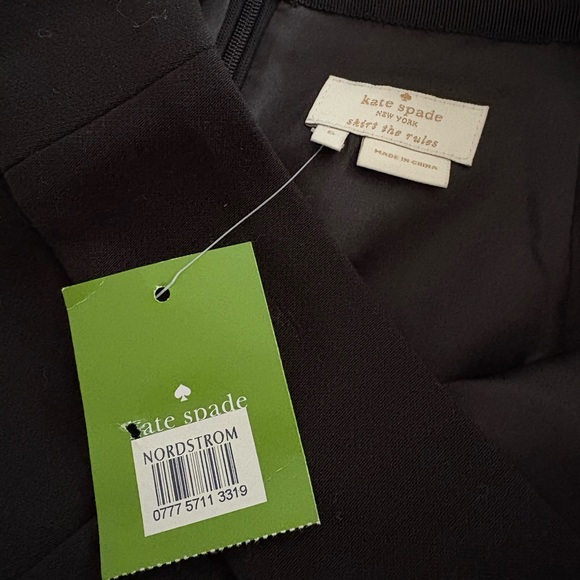 Elegant Black Women's Skirt - Picture 12 of 12